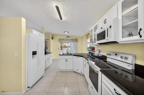 14019 Aguila Avenue Fort Pierce FL 34951