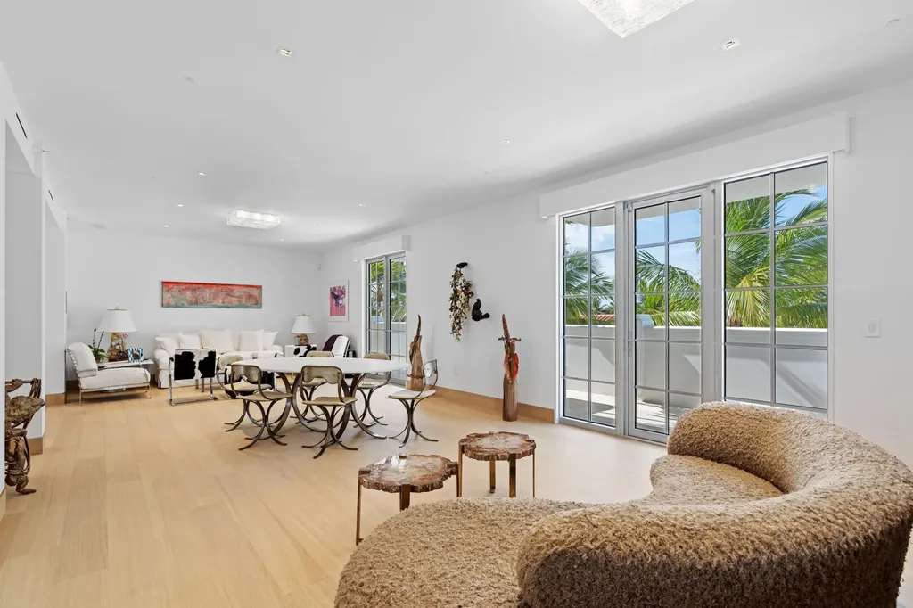 247 Worth Avenue Palm Beach FL 33480