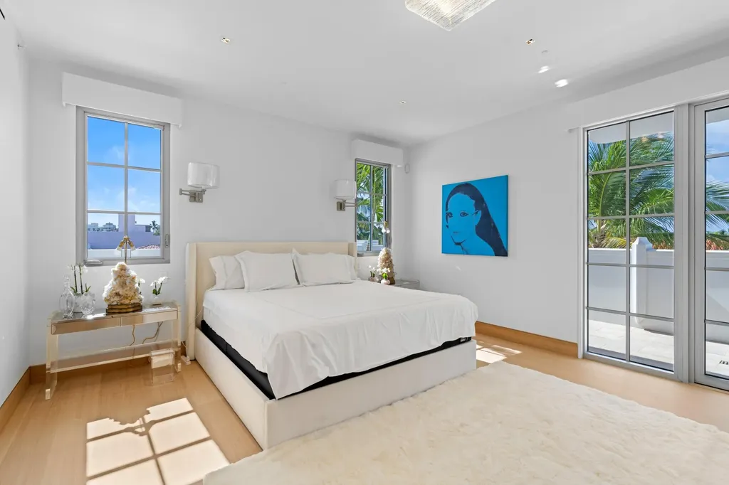 247 Worth Avenue Palm Beach FL 33480