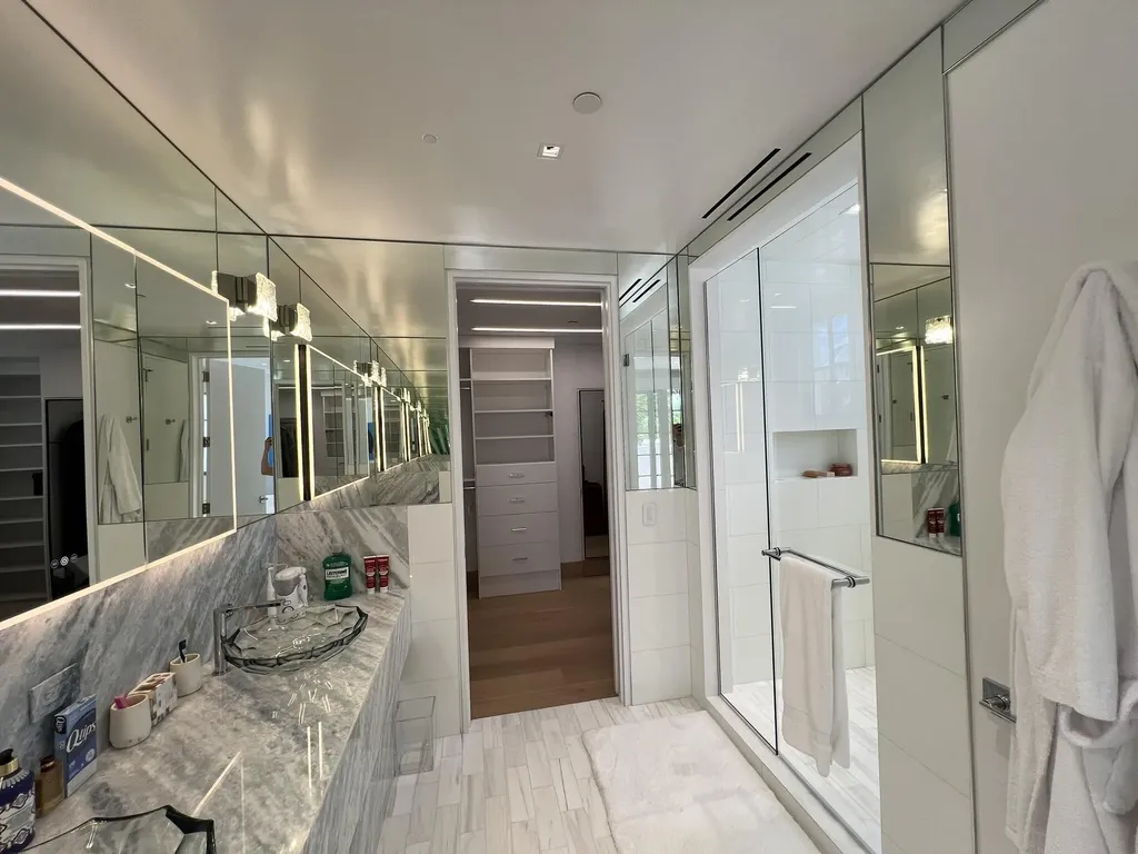 247 Worth Avenue Palm Beach FL 33480