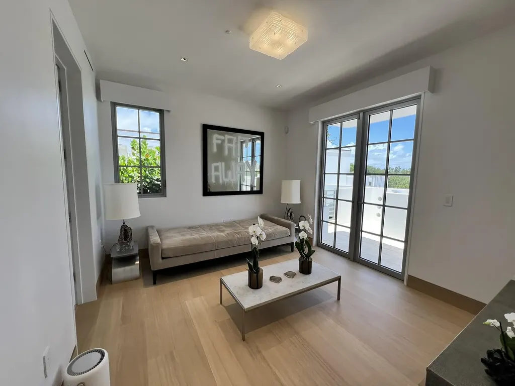 247 Worth Avenue Palm Beach FL 33480