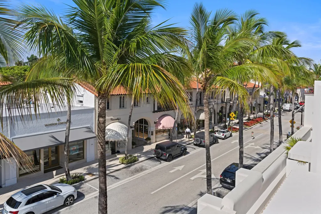 247 Worth Avenue Palm Beach FL 33480