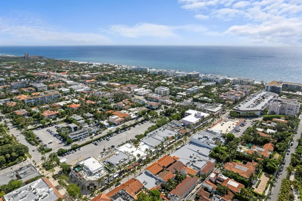 247 Worth Avenue Palm Beach FL 33480