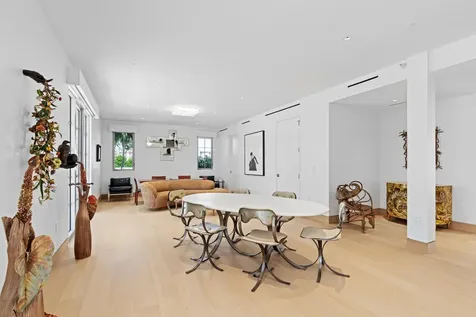 247 Worth Avenue Palm Beach FL 33480