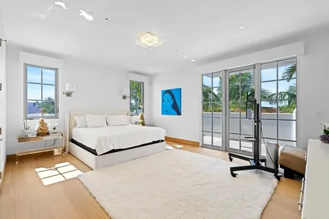 247 Worth Avenue Palm Beach FL 33480