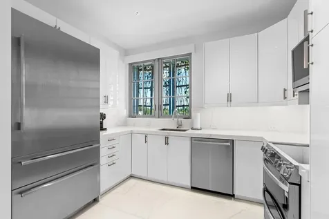 247 Worth Avenue Palm Beach FL 33480