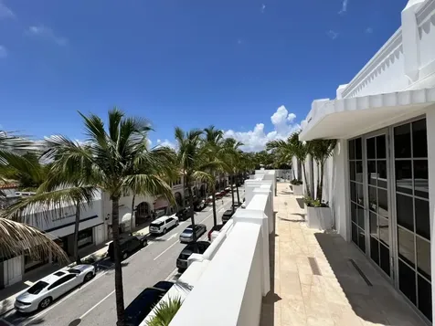 247 Worth Avenue Palm Beach FL 33480