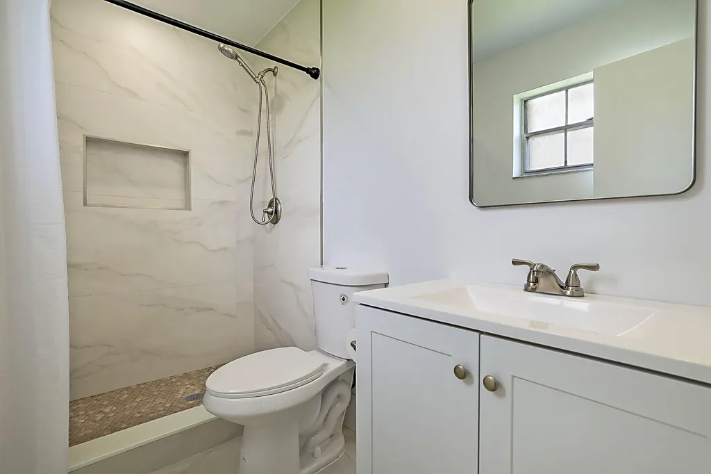 5241 Breadfruit Circle Delray Beach FL 33484