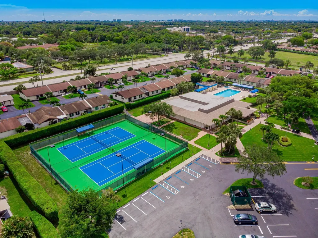 5241 Breadfruit Circle Delray Beach FL 33484