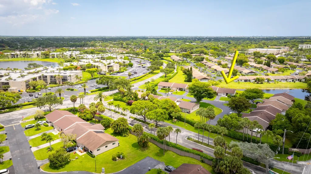 5241 Breadfruit Circle Delray Beach FL 33484