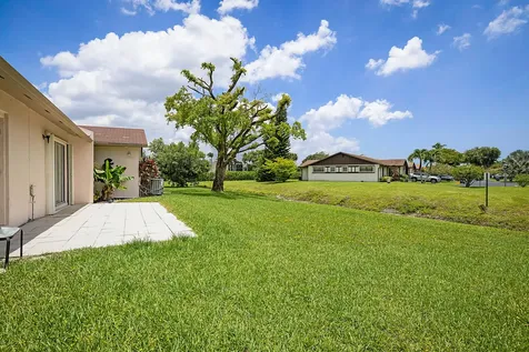 5241 Breadfruit Circle Delray Beach FL 33484