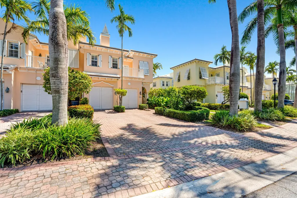 790 Andrews Avenue Delray Beach FL 33483