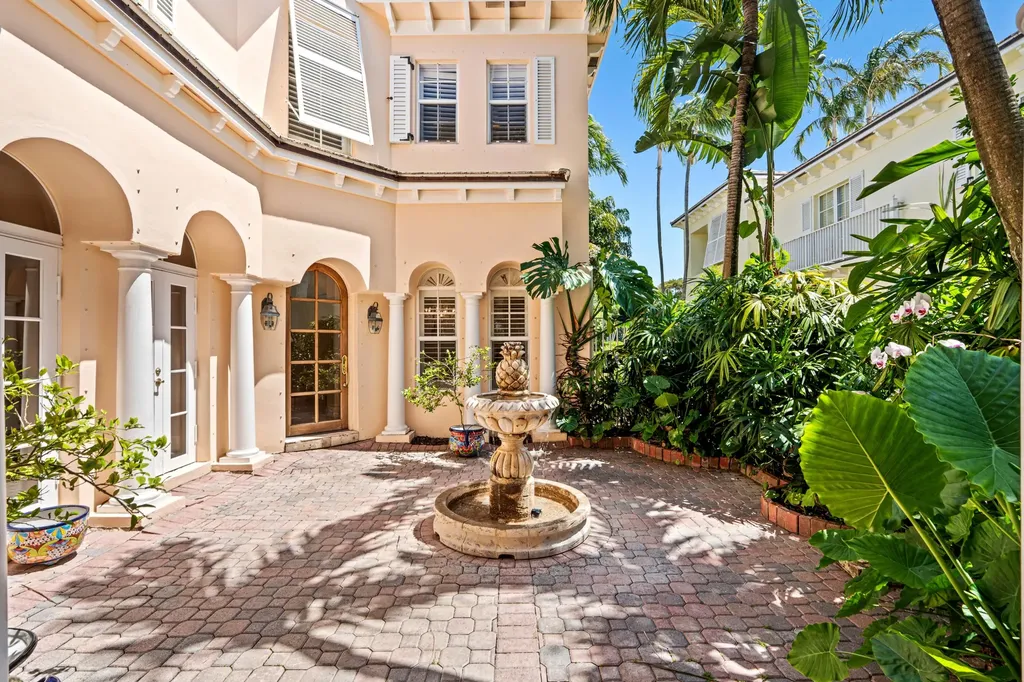 790 Andrews Avenue Delray Beach FL 33483