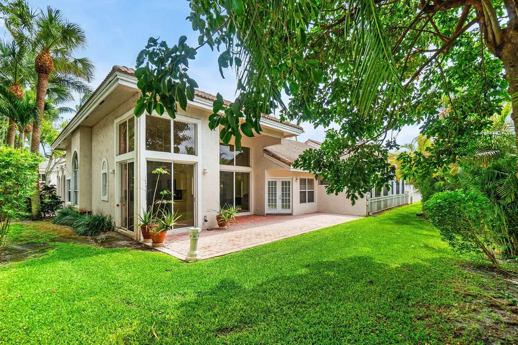 5106 Windsor Parke Drive Boca Raton FL 33496