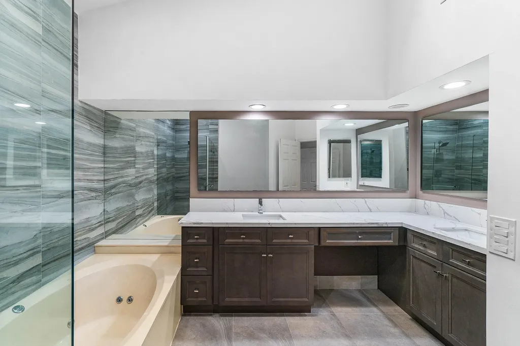 5106 Windsor Parke Drive Boca Raton FL 33496