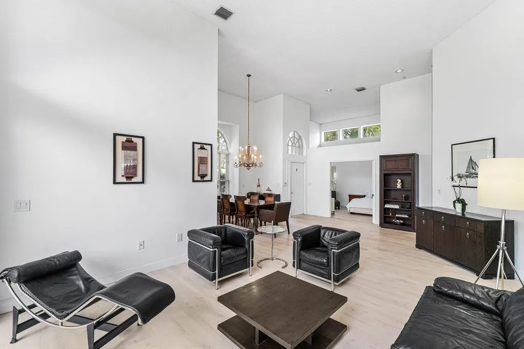5106 Windsor Parke Drive Boca Raton FL 33496