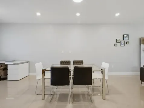 6642 NW 103rd Parkway Doral FL 33178