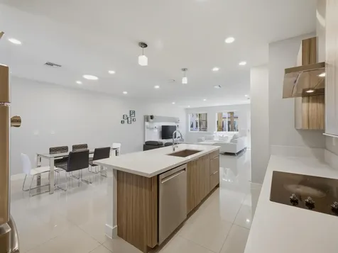 6642 NW 103rd Parkway Doral FL 33178