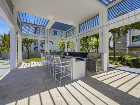 6642 NW 103rd Parkway Doral FL 33178