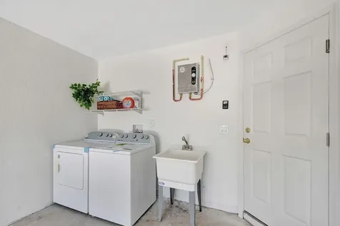 3868 Patio Court Palm Springs FL 33461