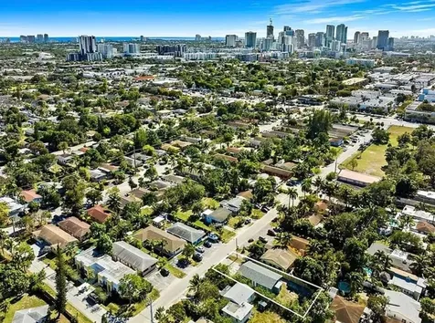 1135 NW 6th Avenue Fort Lauderdale FL 33311
