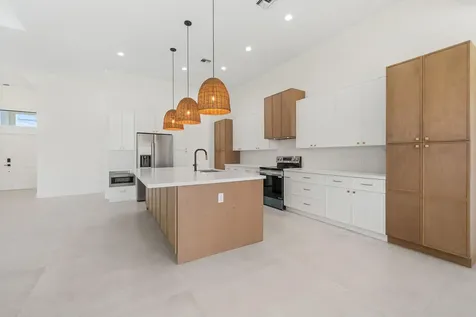 632 SE Seahouse Drive Port St Lucie FL 34983