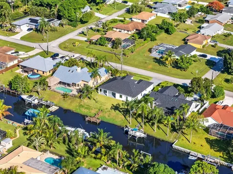 632 SE Seahouse Drive Port St Lucie FL 34983