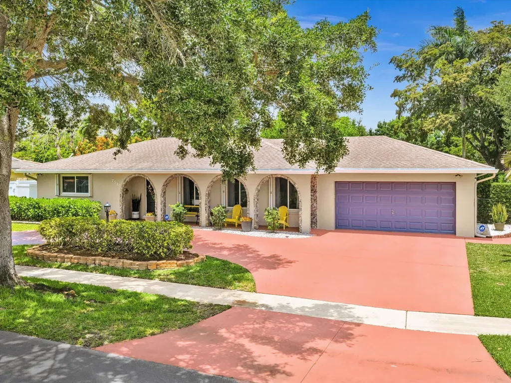 7381 SW 9th Street Plantation FL 33317