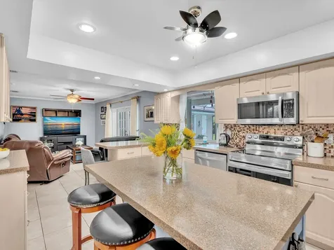 7381 SW 9th Street Plantation FL 33317