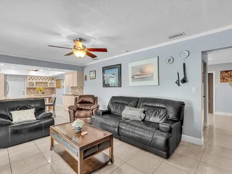 7381 SW 9th Street Plantation FL 33317