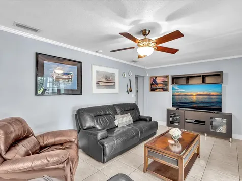 7381 SW 9th Street Plantation FL 33317