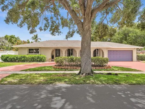 7381 SW 9th Street Plantation FL 33317