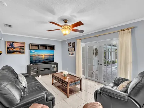 7381 SW 9th Street Plantation FL 33317