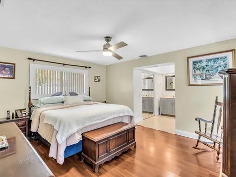 7381 SW 9th Street Plantation FL 33317