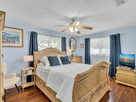 7381 SW 9th Street Plantation FL 33317