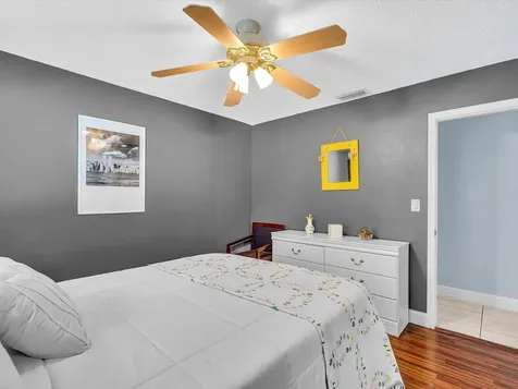 7381 SW 9th Street Plantation FL 33317