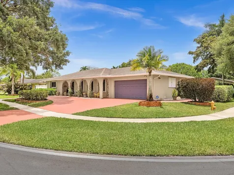 7381 SW 9th Street Plantation FL 33317