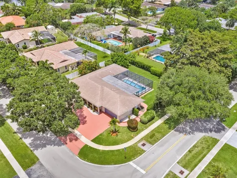 7381 SW 9th Street Plantation FL 33317