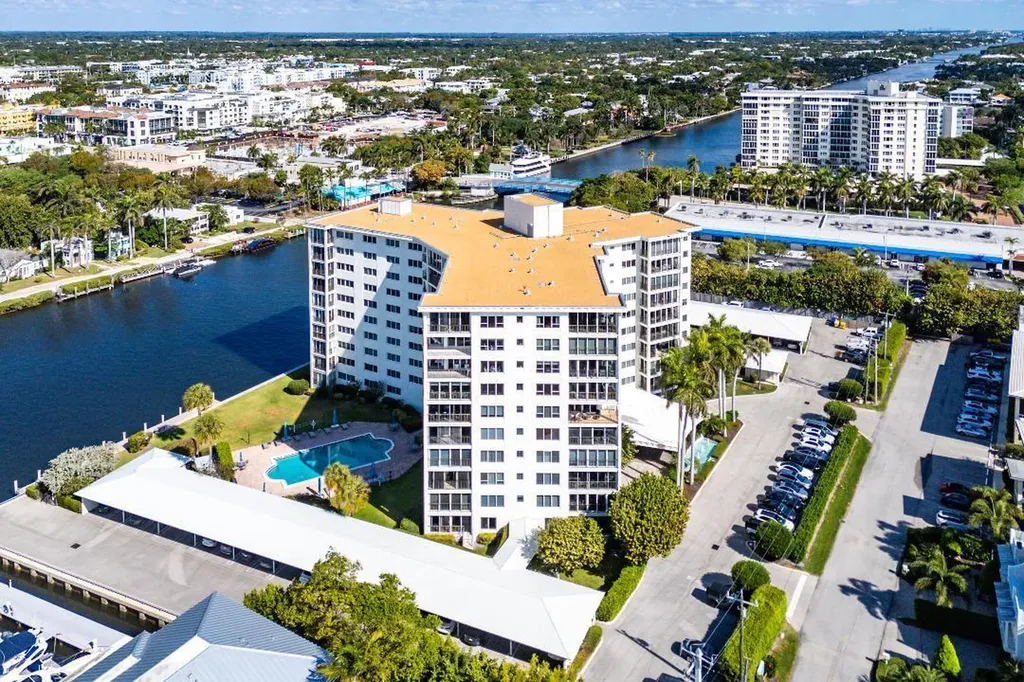 86 Macfarlane Drive Delray Beach FL 33483