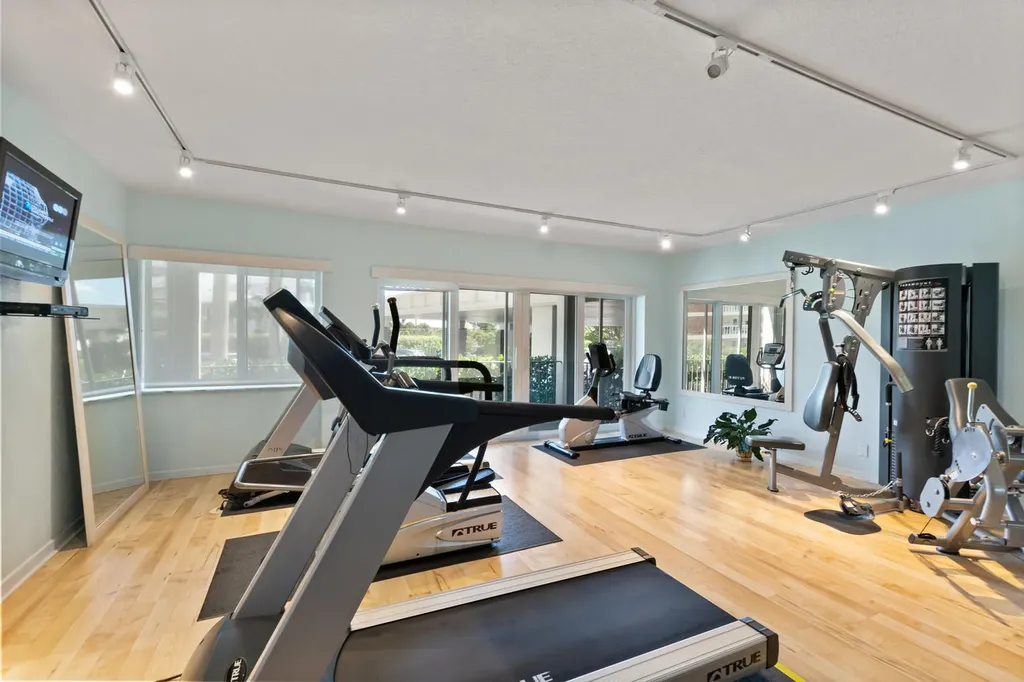 86 Macfarlane Drive Delray Beach FL 33483