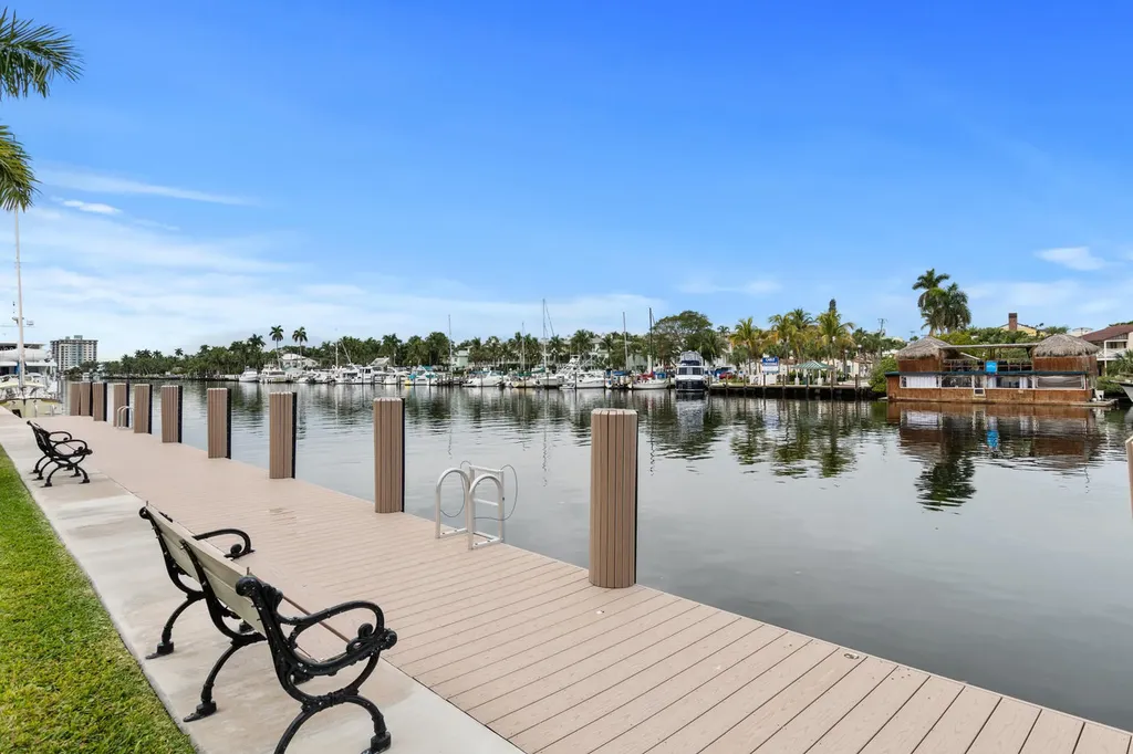 86 Macfarlane Drive Delray Beach FL 33483