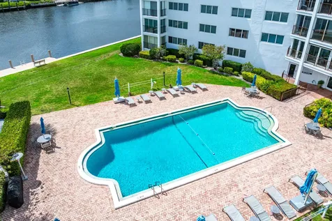 86 Macfarlane Drive Delray Beach FL 33483