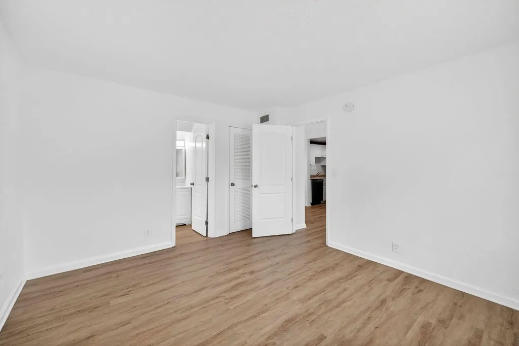 1671 NE 33rd Street Pompano Beach FL 33064