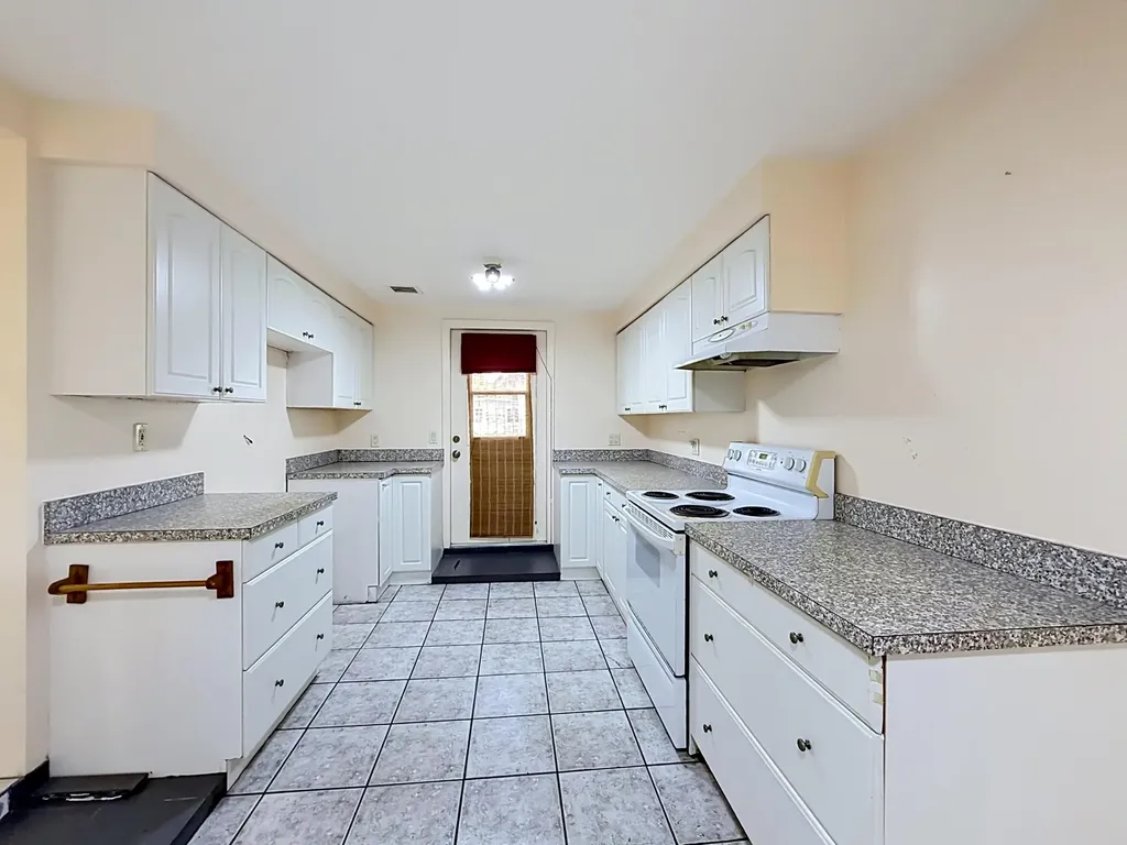 2066 Tarragon Road West Palm Beach FL 33415