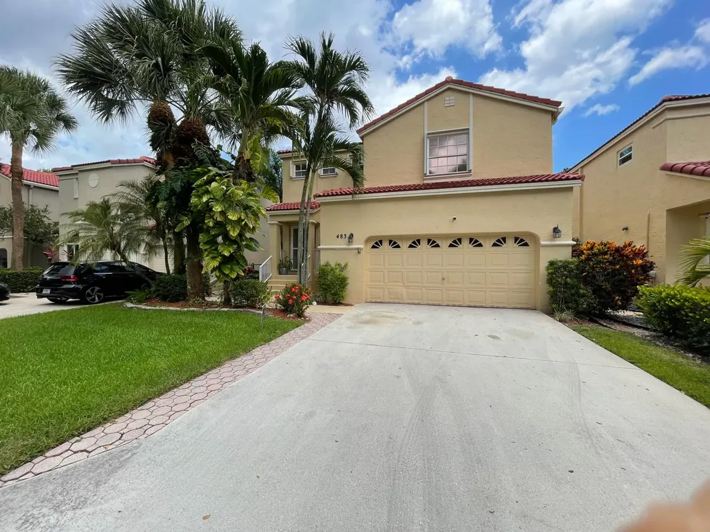 483 NW 87th Terrace Coral Springs FL 33071