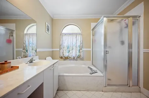 483 NW 87th Terrace Coral Springs FL 33071