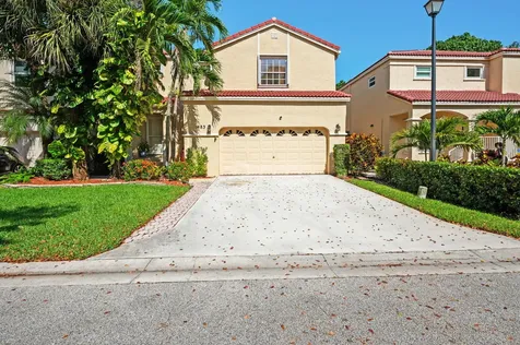 483 NW 87th Terrace Coral Springs FL 33071
