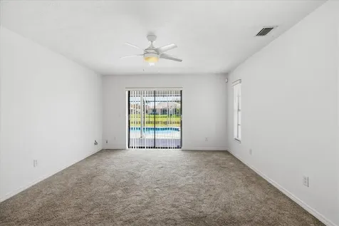 1902 SE Gaskins Circle Port St Lucie FL 34952