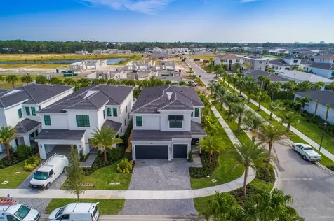 13487 Artisan Circle Palm Beach Gardens FL 33418