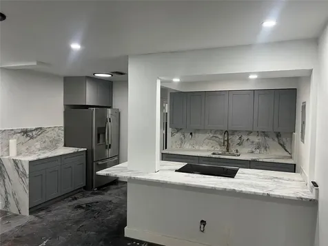 739 NE 13th Court Fort Lauderdale FL 33304